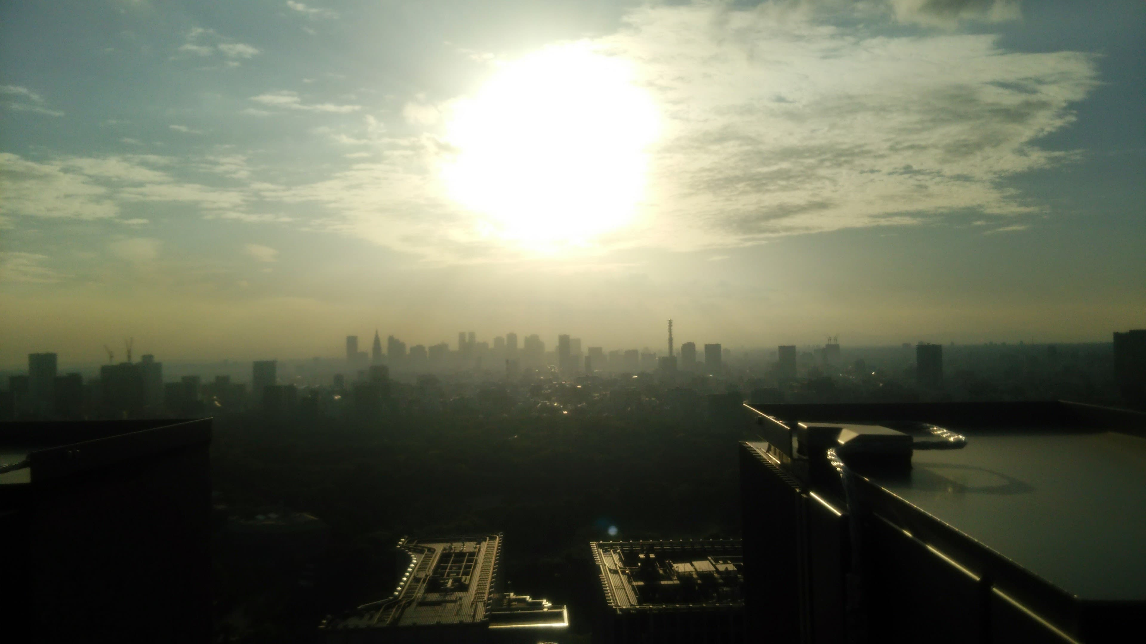 現場から見た空